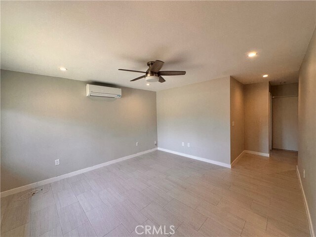 Foto del edificio - 11919 Hemlock St