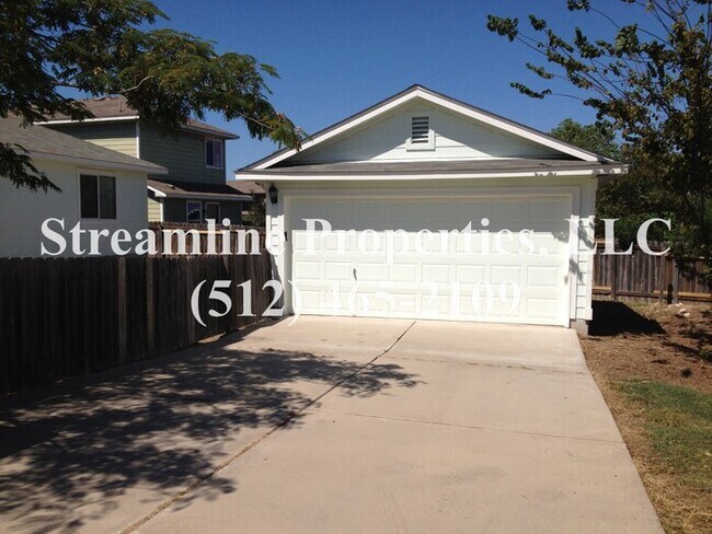 Building Photo - Lovely 3 bedroom home in Briarcreek - New ...