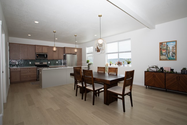 Foto del edificio - 4872 E Dorado Ave