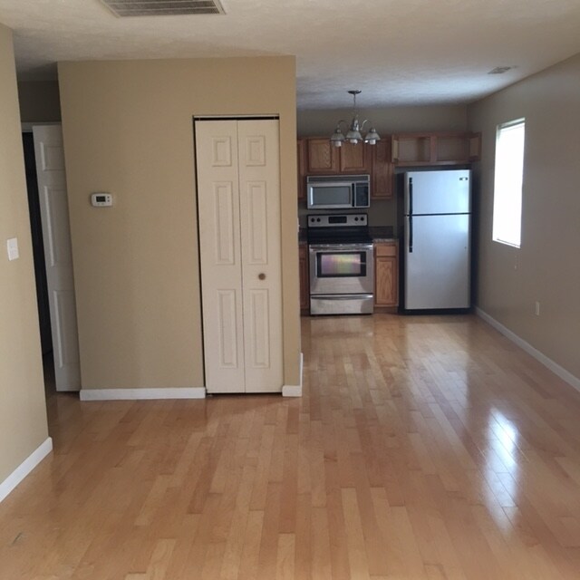 Primary Photo - 131 Restwood Pl