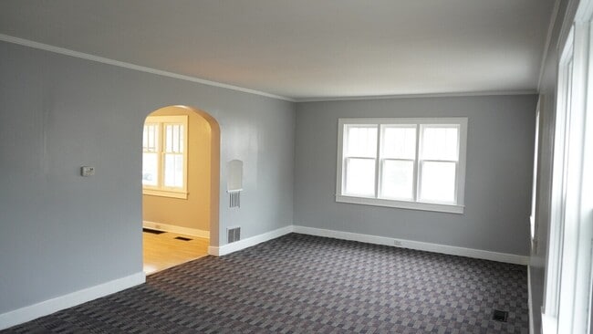 Foto del edificio - 649 Sibley St NW
