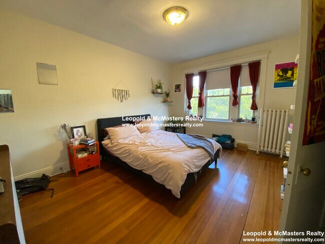 Foto del edificio - 1788 Beacon St