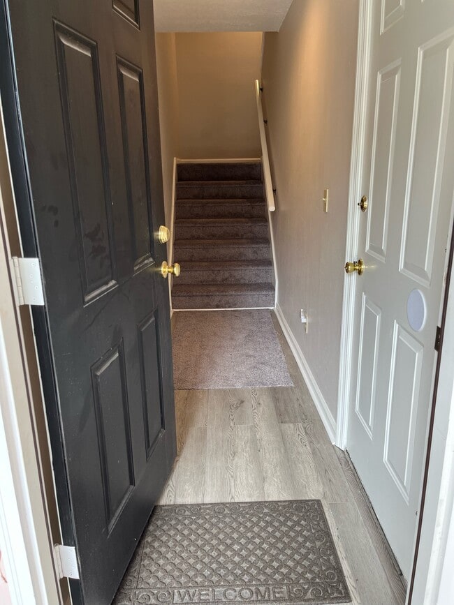 Building Photo - 4738 Westwind Ct