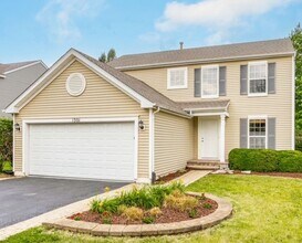 Building Photo - 1301 Bridgehampton Dr