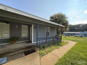 Building Photo - 9221 Beatrice Rd