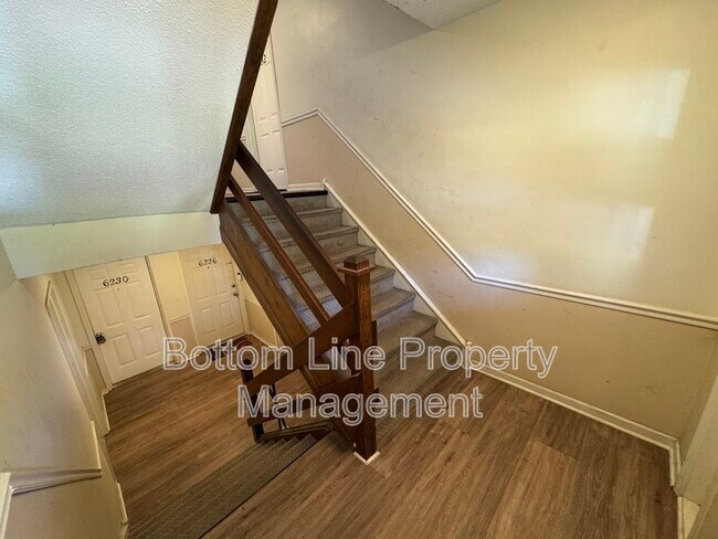 Foto del edificio - 6230 Rosecroft Dr