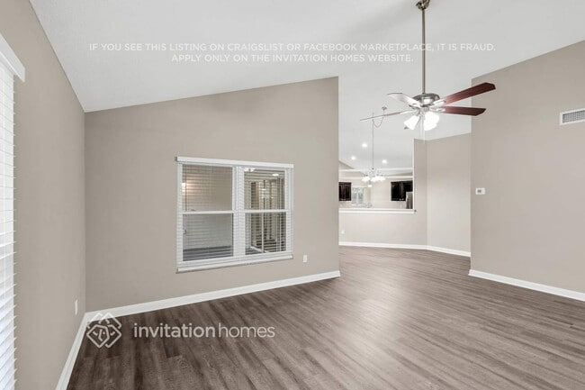 Foto del edificio - 11911 Hickorynut Dr