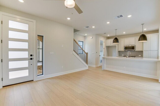 Foto del edificio - 114 Lightsey Rd