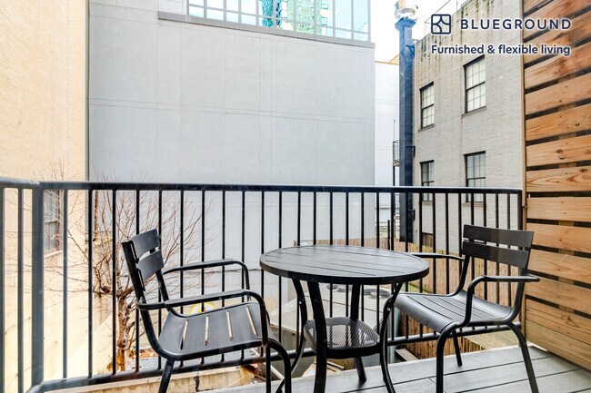 Building Photo - 72 Willoughby St