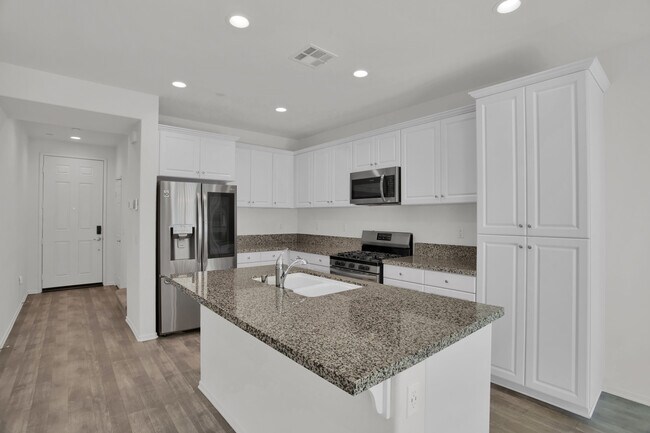 Building Photo - 35346 White Camarillo Ln
