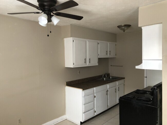 Foto del edificio - 3100 Fordhaven Rd