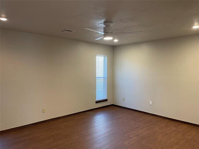 Foto del edificio - 2325 Apple Way