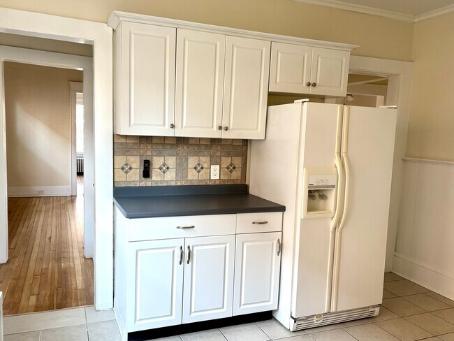 Foto del edificio - 129 Post Rd