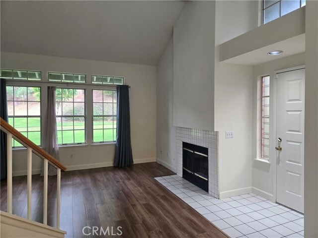 Building Photo - 13221 Royalcrest Ct