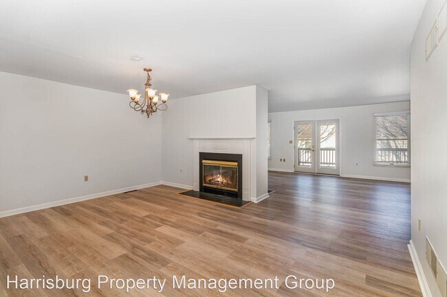 Building Photo - 3 br, 3.5 bath House - 2039F Raleigh Rd