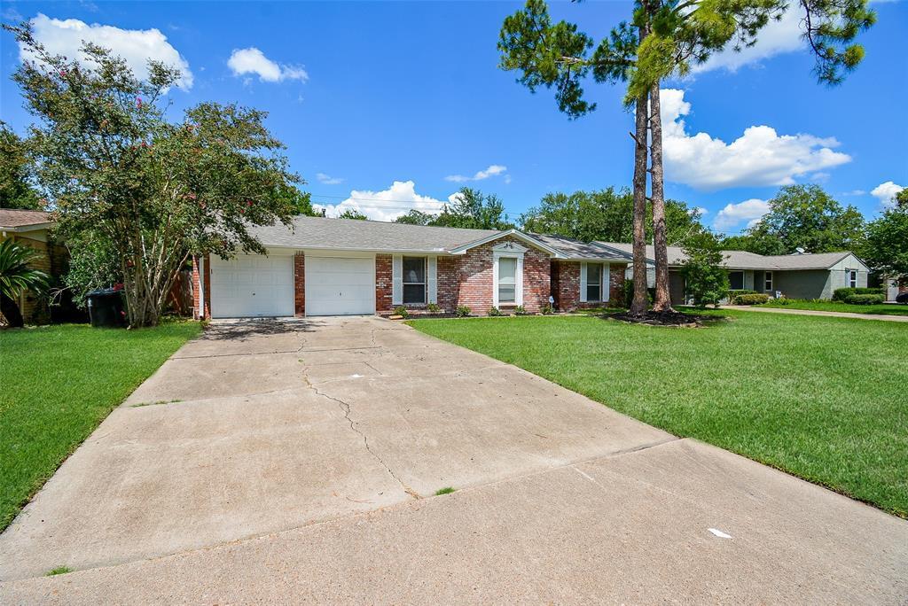 9614 Highmeadow Dr, Houston, TX 77063 House Rental in Houston, TX