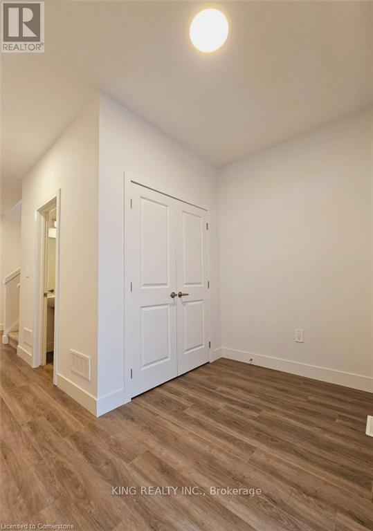 Building Photo - 3635 Southbridge Ave