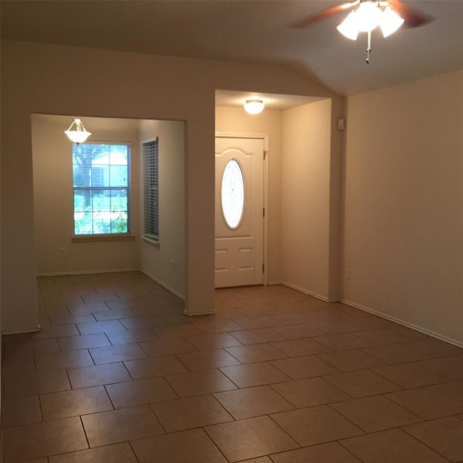 Foto del edificio - 11331 Canyon Shore Dr