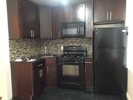 Building Photo - 2270 2nd Ave