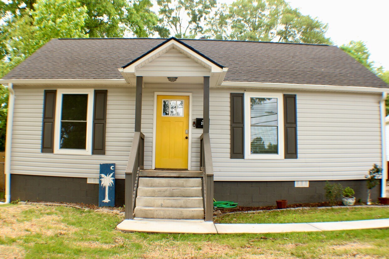 Front of house - 311 Paris Mountain Ave