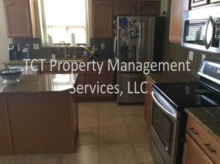 Foto del edificio - Beautiful 5 bedroom, 3 bath home in Chandler!