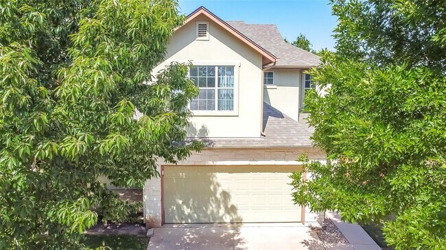 Foto del edificio - 2410 Great Oaks Dr