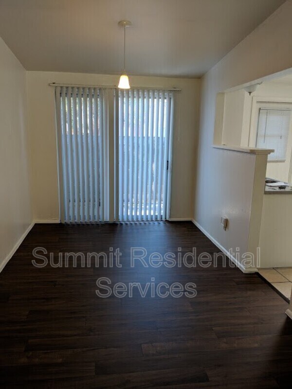 Building Photo - 1229 E Drachman St