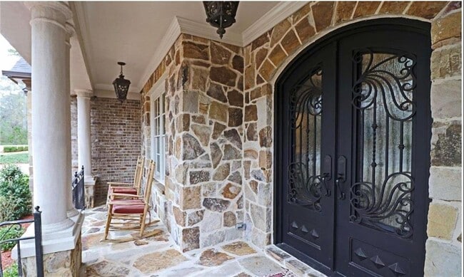 Building Photo - 6552 Long Acres Dr