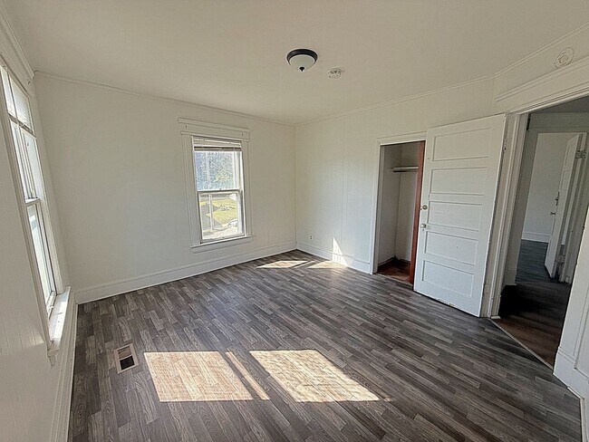 Foto del edificio - 1642 W Colvin St