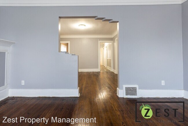 Foto del edificio - 3 br, 1 bath Apartment - 15051 Wildemere 1...