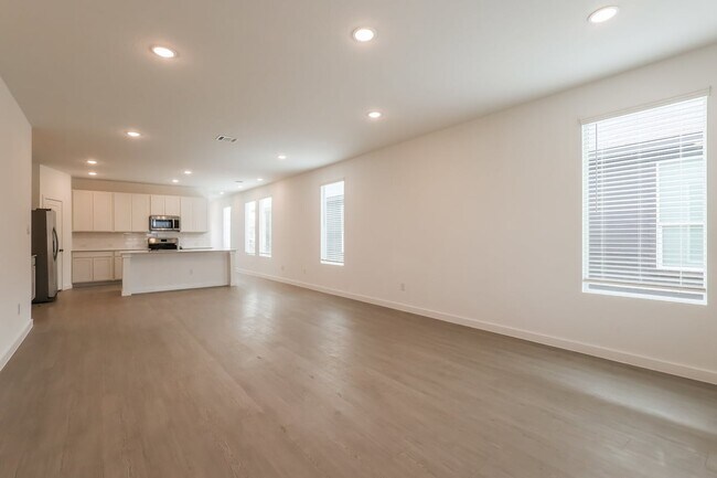 Building Photo - 11515 Cedar Cl
