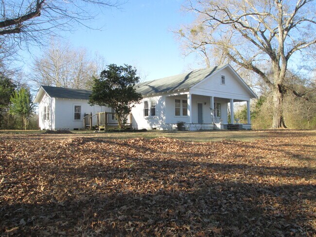 Building Photo - 22156 MS-18