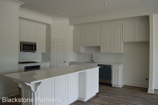 Building Photo - 4 br, 3 bath House - 9056 Stonecroft Ave