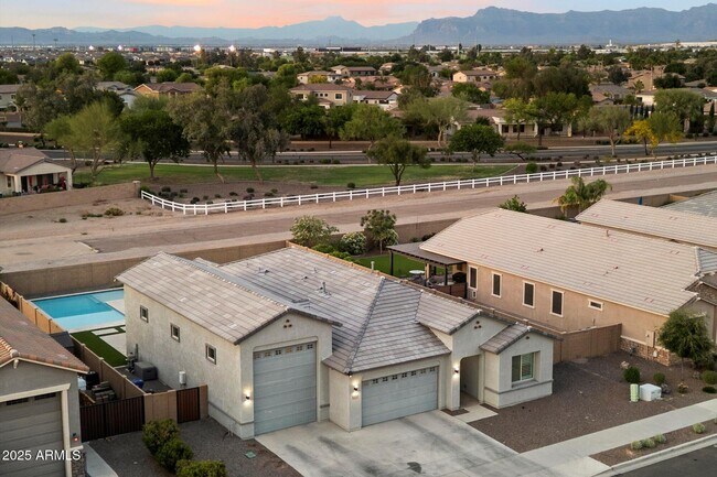 Foto del edificio - 20954 E Camacho Rd