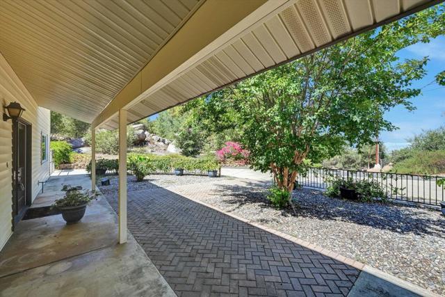 Building Photo - 15436 Las Manzanitas Rd