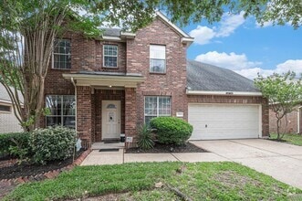 Building Photo - 7010 Paradise Park Bend