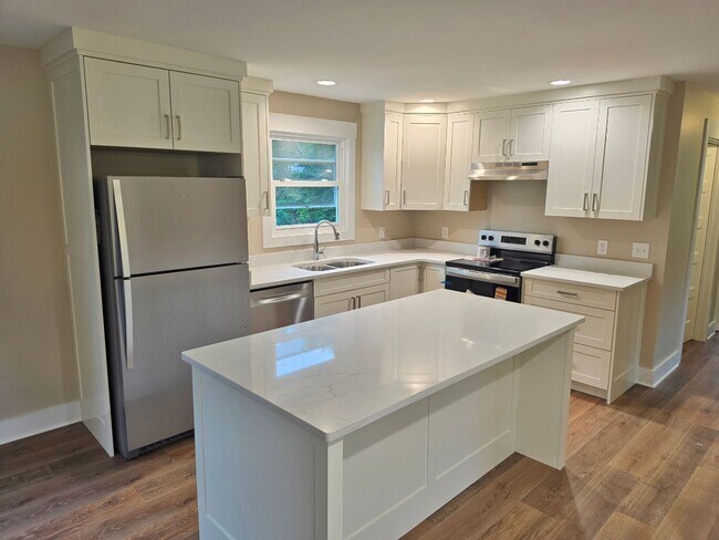 Foto del edificio - 3 Bedroom, 2 Bath home.