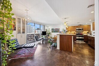 Building Photo - 1801 Lavaca St