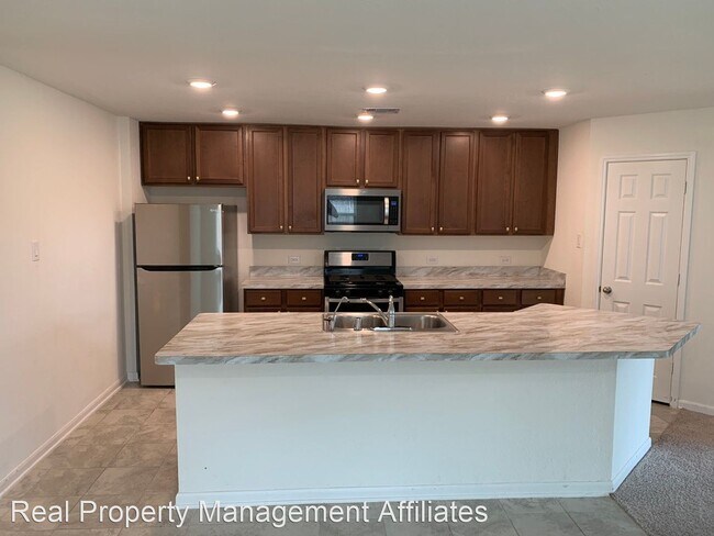 Foto del edificio - 3 br, 2 bath House - 28311 Little Hollow Ct
