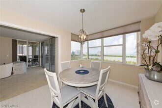 Building Photo - 5550 Heron Point Dr