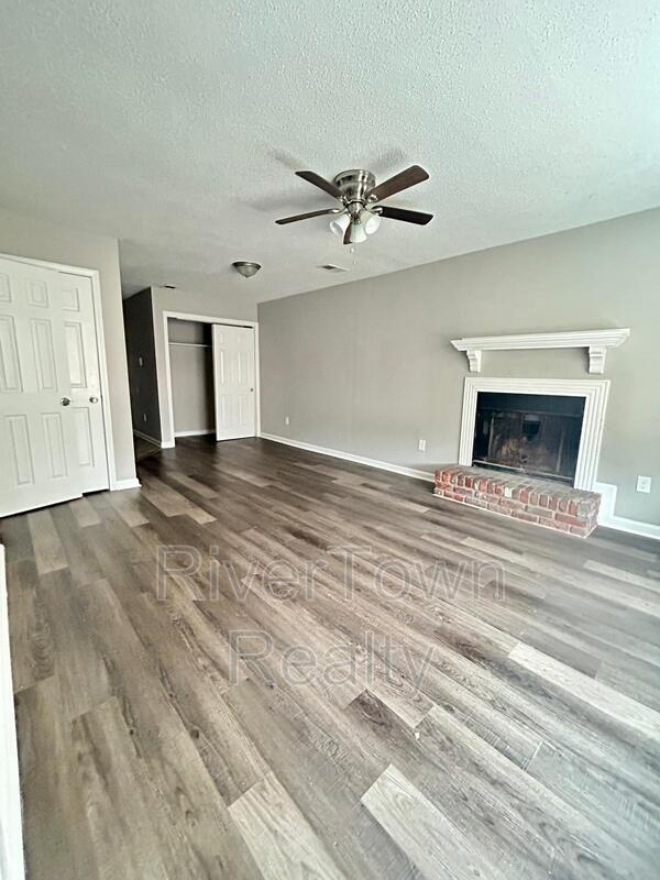 Photo - 3552 Christine Rd House