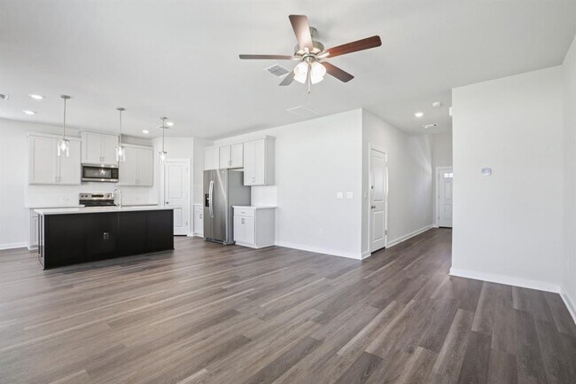 Foto del edificio - 2332 Delano Dr