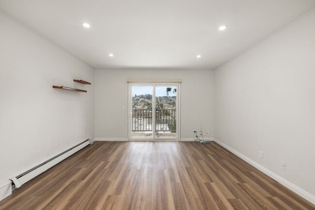 Building Photo - 4096 17th St