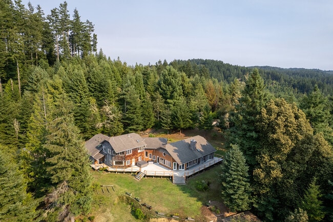Building Photo - 5510 Fickle Hill Rd