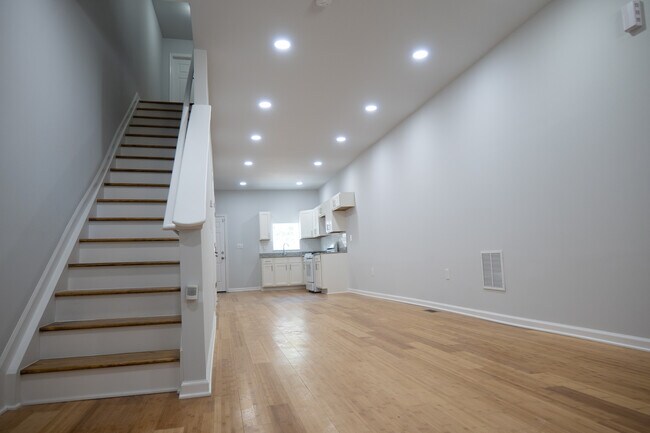 Foto del edificio - 1939 Clifton Ave