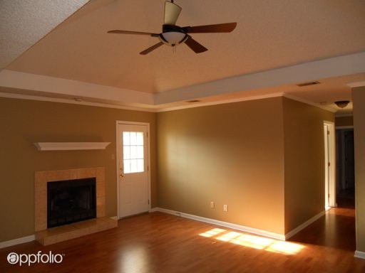 Building Photo - 720 Parkway Place Dr