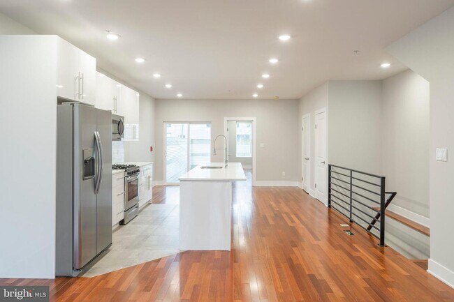 Foto del edificio - 1521 N 6th St