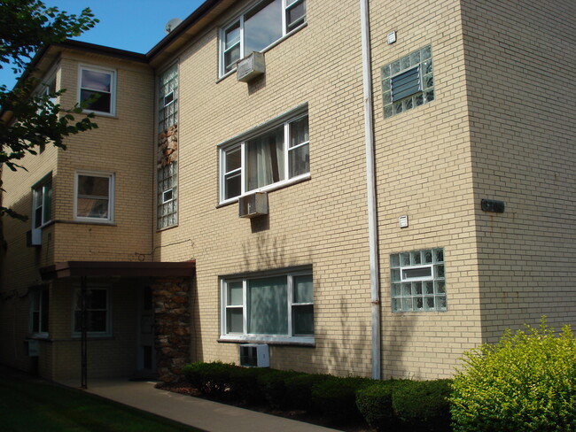 Foto del edificio - 3804 North Harlem Avenue