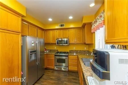 Foto del edificio - 4 br, 3 bath House - 6200 Jasmine Way