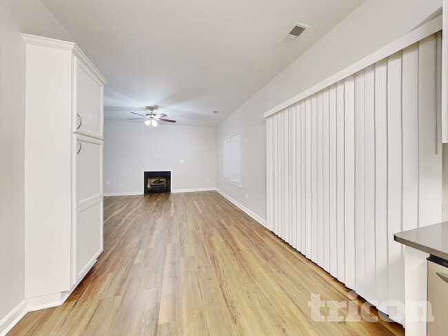 Foto del edificio - 7167 Marlin St